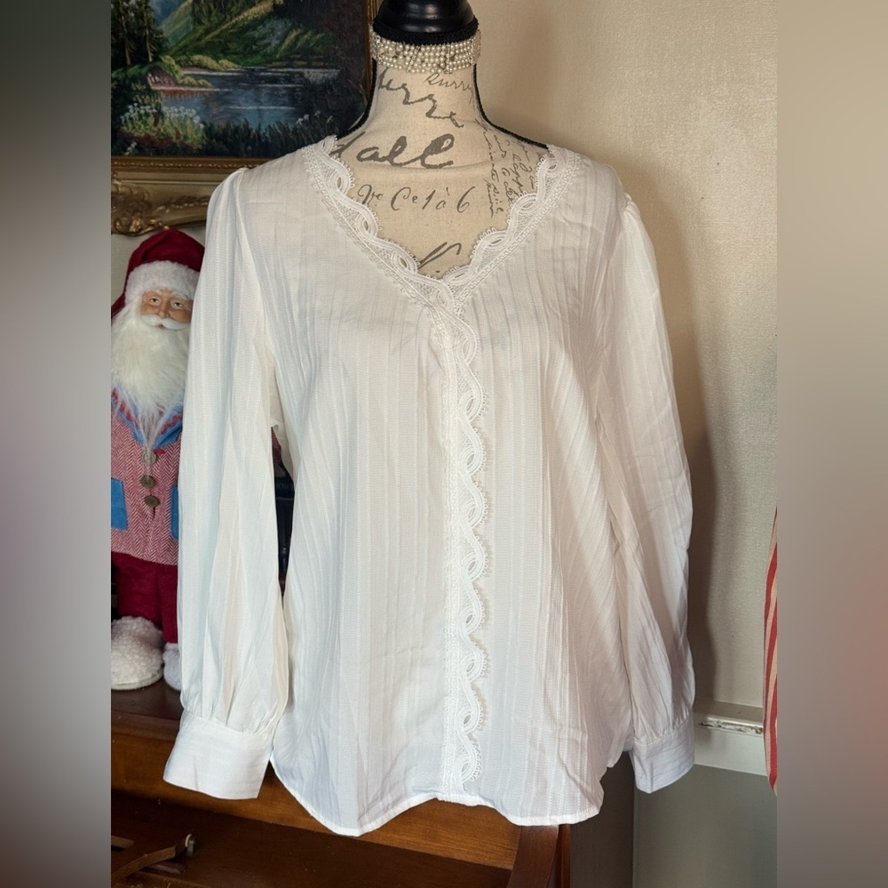 Vintage Handmade Elegant White Lace Trim Blouse
